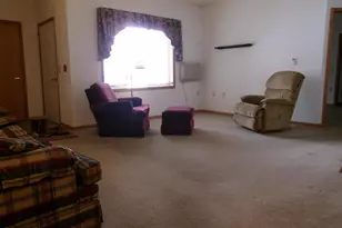 333 Starkweather Dr, Beaver Dam, WI 53916 - Photo 7