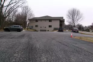 333 Starkweather Dr, Beaver Dam, WI 53916 - Photo 3