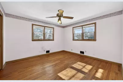 [Address not provided], Rockford, IL 61103 - Photo 13