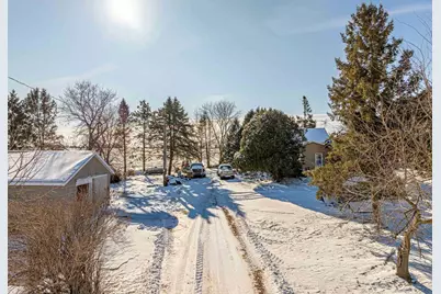 2879 Muller Road, Sun Prairie, WI 53590 - Photo 3