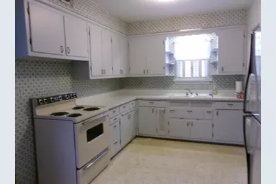 410 Liberty Street, Beaver Dam, WI 53916 - Photo 3