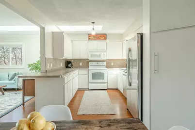 1610 Randy Lane, Madison, WI 53704 - Photo 7