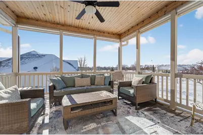 2014 Cardinal Way, Waunakee, WI 53597 - Photo 21