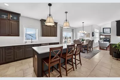 2014 Cardinal Way, Waunakee, WI 53597 - Photo 15