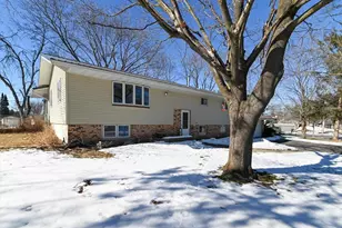 911 Valley Rd, Poynette, WI 53955 - Photo 29