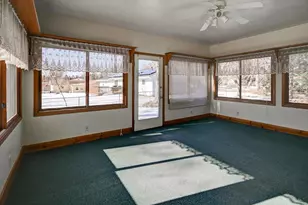 911 Valley Rd, Poynette, WI 53955 - Photo 19