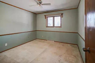 911 Valley Road, Poynette, WI 53955 - Photo 13