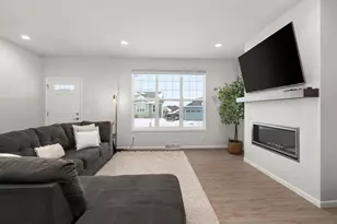 9708 Winter Basil Dr, Verona, WI 53593 - Photo 13