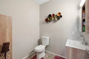 2964 Kentville Dr, Sun Prairie, WI 53590 - Photo 5