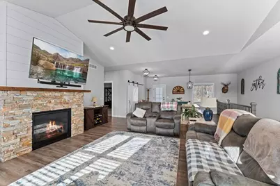 E8595 Quarry Road, Rock Springs, WI 53961 - Photo 17