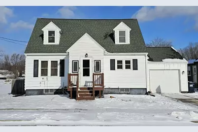 203 Elmberta Street, Mauston, WI 53948 - Photo 1