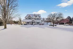 5021 Sherwood Ct, Burlington, WI 53105 - Photo 1