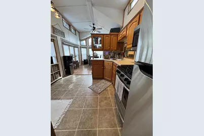 474 Westview Court, Edgerton, WI 53534 - Photo 17