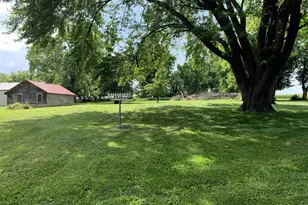 N3011 Mickelson Rd, Fall River, WI 53932 - Photo 33