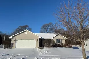 1510 Agnes Rd, Fort Atkinson, WI 53538 - Photo 1