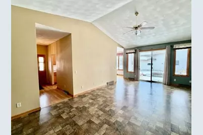 4230 Greenbriar Drive #5, Janesville, WI 53546 - Photo 15