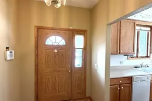 4230 Greenbriar Dr, Janesville, WI 53546 - Photo 11