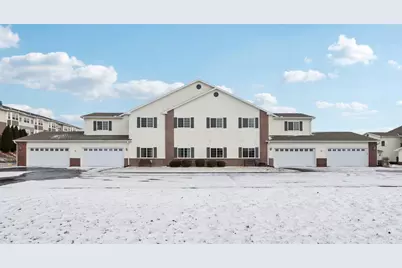 1608 Commonwealth Drive, Fort Atkinson, WI 53538 - Photo 3