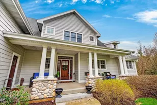 4857 Autumn Leaf Ct, Waunakee, WI 53597 - Photo 3