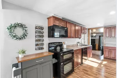 11548 N Maple Beach Drive, Edgerton, WI 53534 - Photo 9