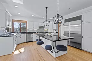 1501 Beechwood Cir, Middleton, WI 53562 - Photo 13