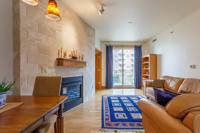 360 W Washington Avenue #614, Madison, WI 53703 - Photo 5