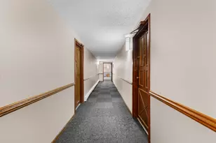 10 Maple Wood Ln, Madison, WI 53704 - Photo 41