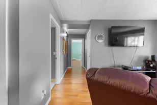 10 Maple Wood Ln, Madison, WI 53704 - Photo 17