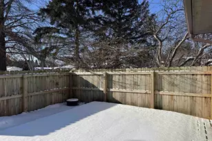 3506 Greenwood Dr, Janesville, WI 53546 - Photo 5