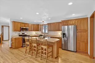 60 Spruce St, Edgerton, WI 53534 - Photo 9