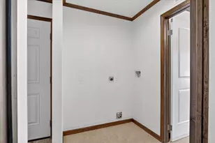 96 Falling Creek Cir, Janesville, WI 53548 - Photo 21