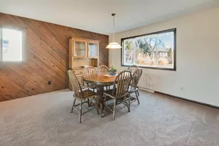 3817 Lexington Dr, Middleton, WI 53562 - Photo 11