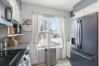 3029 Stratton Way, Madison, WI 53719 - Photo 7