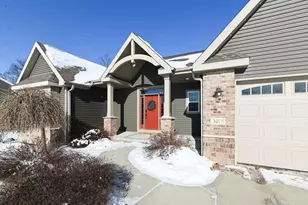 3016 Midnight Sun Dr, Sun Prairie, WI 53590 - Photo 7