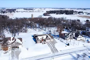 3016 Midnight Sun Dr, Sun Prairie, WI 53590 - Photo 3