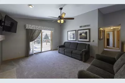 212 Yarrow Hill Drive, Cottage Grove, WI 53527 - Photo 9