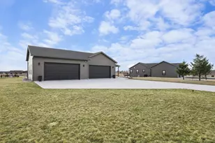 N8776 Island View Dr, New Lisbon, WI 53950 - Photo 41