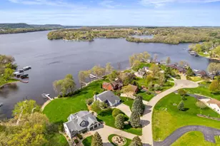 E12805 W Point Dr, Merrimac, WI 53561 - Photo 39