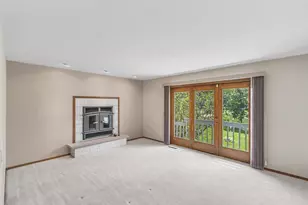 E12805 W Point Dr, Merrimac, WI 53561 - Photo 7