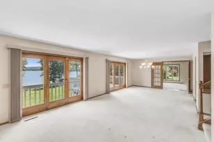 E12805 W Point Dr, Merrimac, WI 53561 - Photo 5