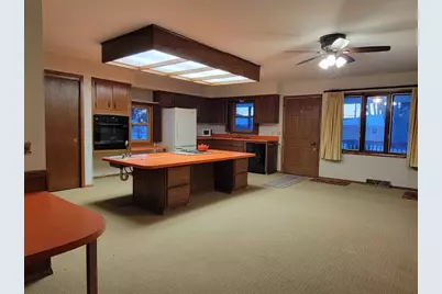 2501 Sherwood Drive, Janesville, WI 53545 - Photo 9