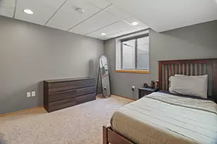 6915 Dominion Dr, Madison, WI 53718 - Photo 31