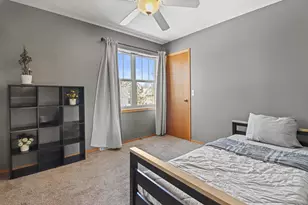 6915 Dominion Dr, Madison, WI 53718 - Photo 21