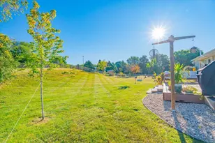 652 E Countryside Dr, Janesville, WI 53536 - Photo 47