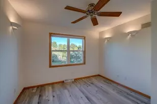 652 E Countryside Dr, Janesville, WI 53536 - Photo 31