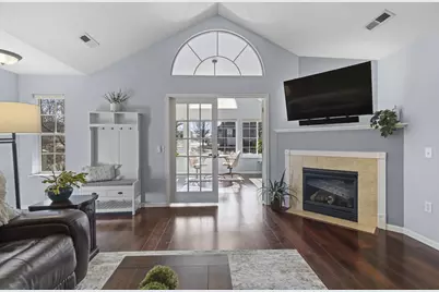 10 Pond View Way, Fitchburg, WI 53711 - Photo 3