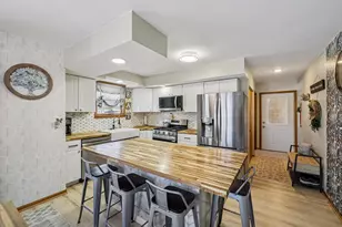 N6726 Blackhawk Rd, Portage, WI 53901 - Photo 17