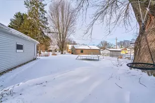 313 N Main St, Poynette, WI 53955 - Photo 37