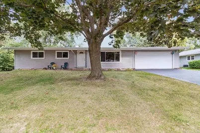 662 French Glen, Oregon, WI 53575 - Photo 3