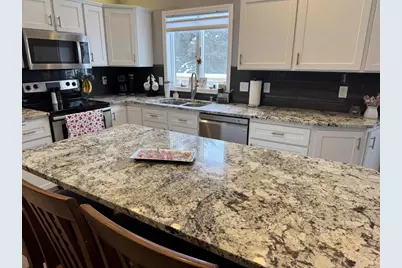 1270 McMahon Drive, Sun Prairie, WI 53590 - Photo 11